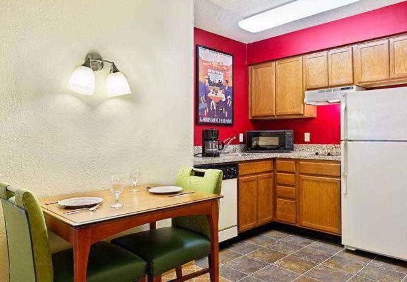 Residence Inn Louisville Northeast Værelse billede